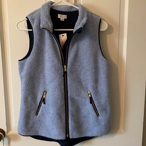 Crown & Ivy vest